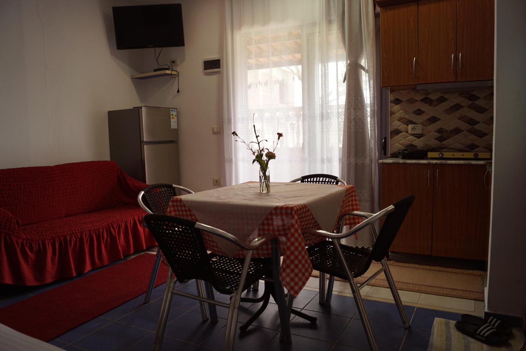 Villa Duka วญอเรอ ภายนอก รูปภาพ